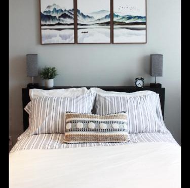 Bright Whistler Village Getaway w/pool & hot tub