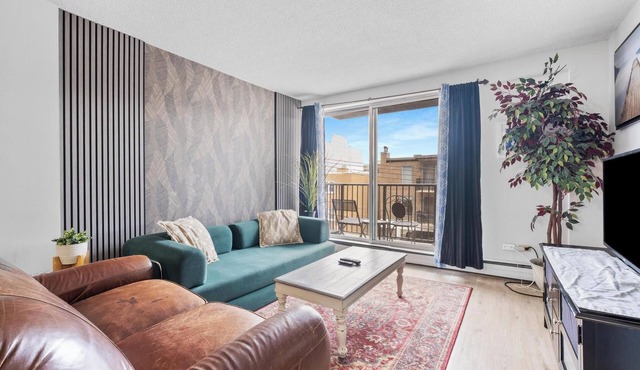 Calgary Value Stay, WiFi & Parking Included