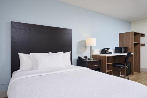 Canad Inns Destination Centre Windsor Park