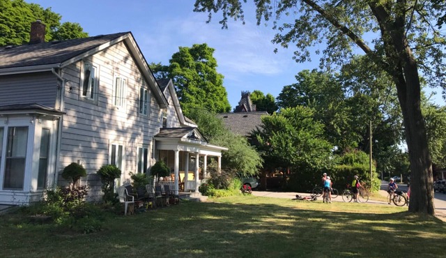 Cannada. Niagara Falls. clean vacation home
