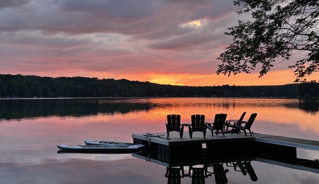 Casa Albanese on Farlain Lake