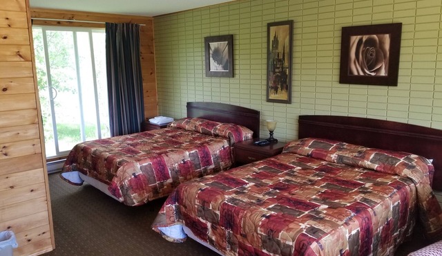 Cedar Creek Deluxe 2