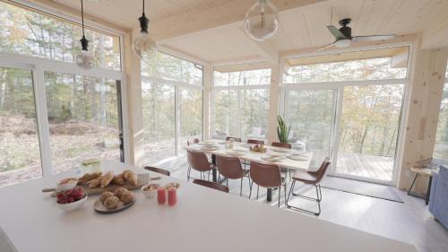 Chalet 24 - Modern peaceful retreat near Tremblant