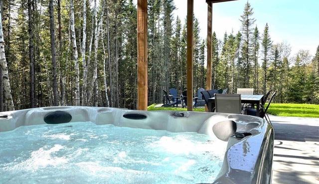 Chalet Alpaga 21: Sauna, Hot Tub & Forest Views