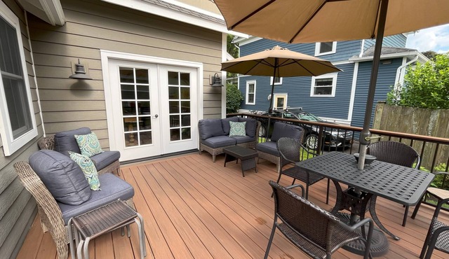 Charming 2-bedroom house in beautiful Skaneateles village