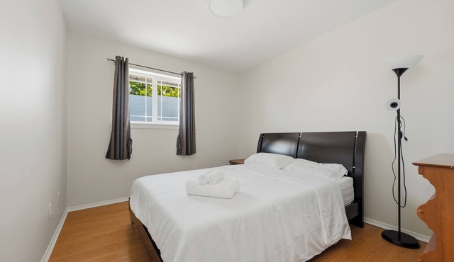 Charming 4 br Retreat in South Surrey White Rock