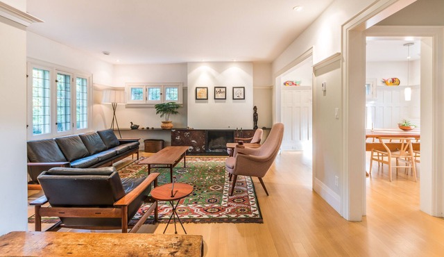 Charming House in Wychwood Park, Toronto's First Heritage District