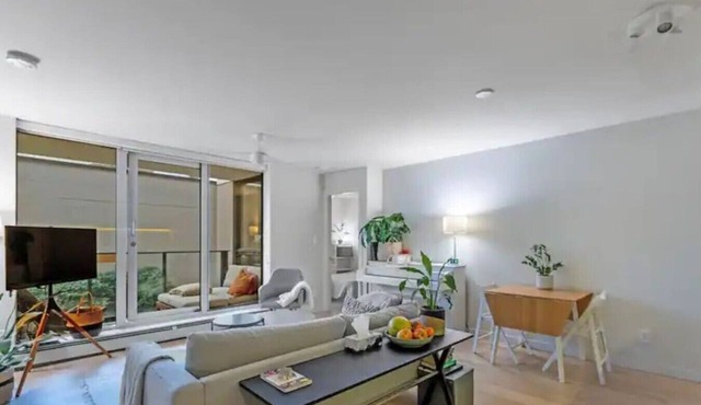 Chinatown 2BR | Free Parking | Steps from BC Place