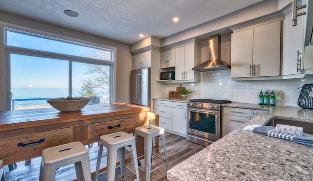Christie Beach 3 Bedroom Vacation Home