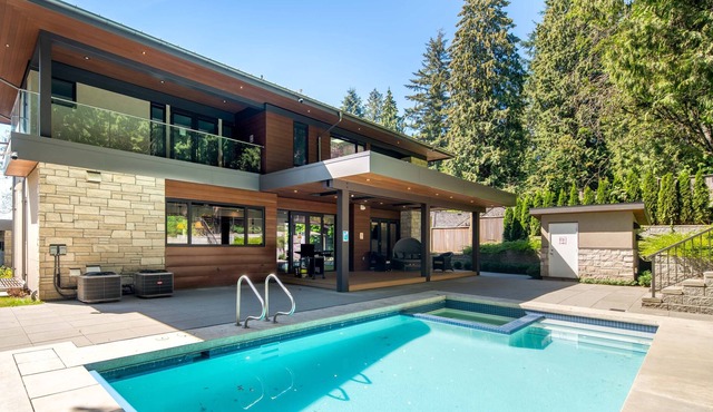 Cinematic Mansion with Pool and Hot tub