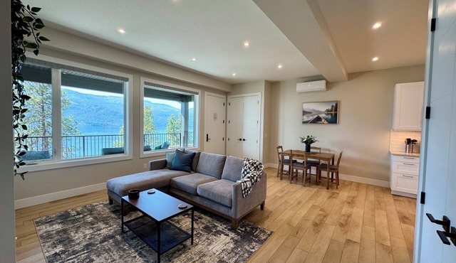 Close to beaches, hiking and wineries