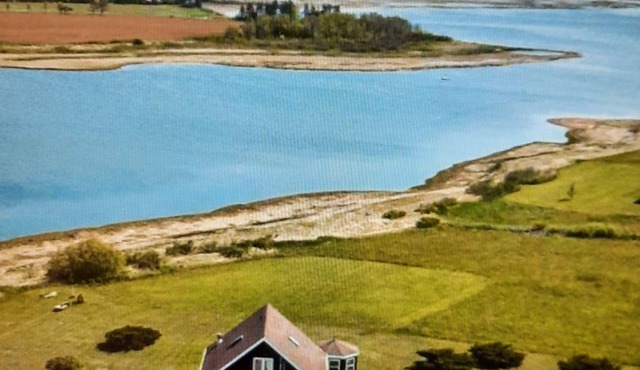 Coastal Blue at Brackley 3 Bedroom Cottage minutes from Brackley Beach