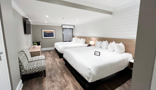 Colonial Hotel & Suites - Double King