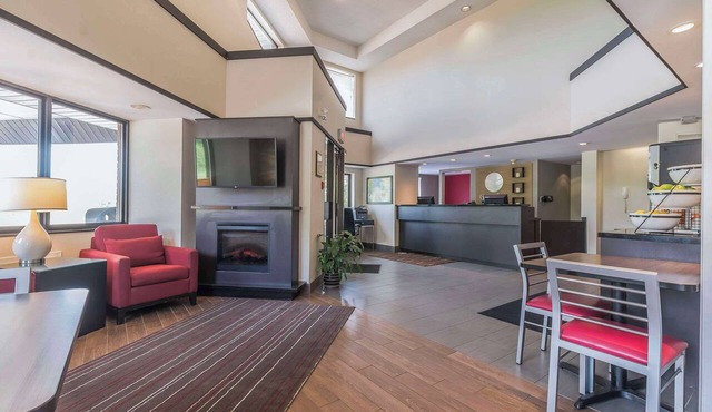 Comfort Inn Cobourg - Port Hope