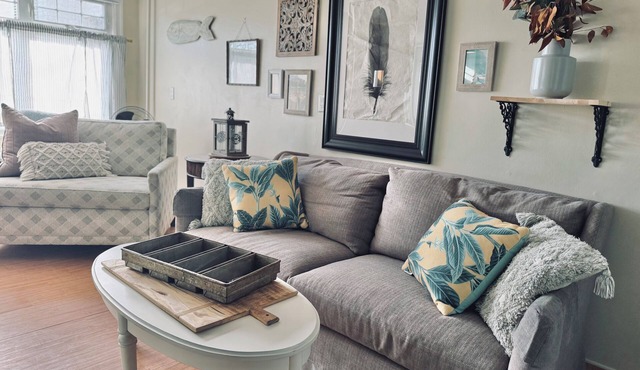 Comfortable and charming Close to everything!