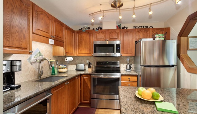 Convenient village location, hot tub and pool. Monthly rates