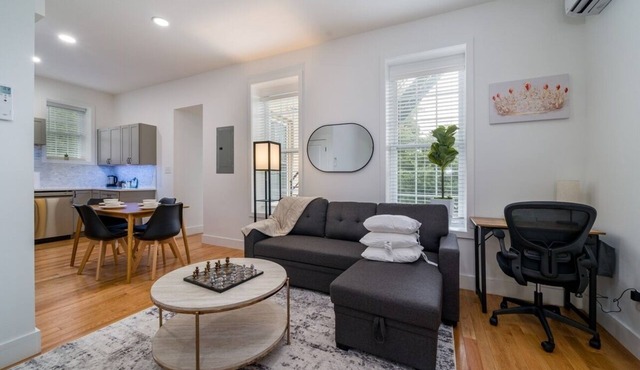 Cornhill 2BDRM-HighFall+EquippedKitchen+Wi-Fi