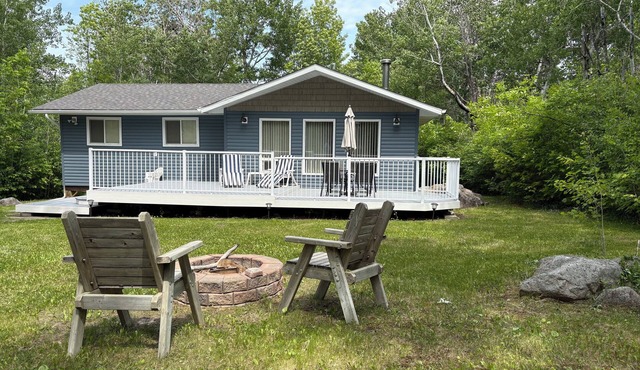 Cottage for rent in Abert Beach!