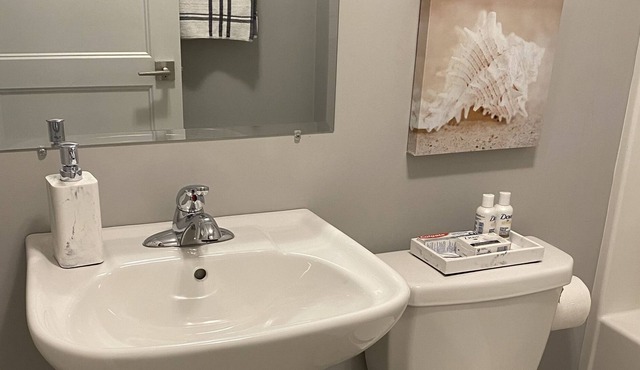 Cozy 1-bedroom basement in HRM