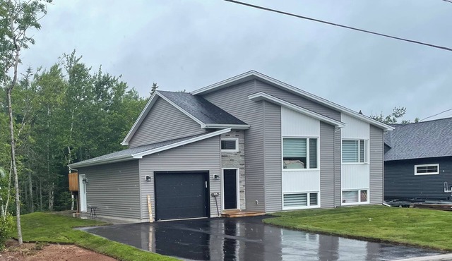 Cozy Basement Apartment with AC that is close to downtown Shediac.