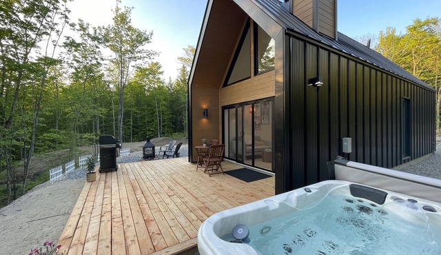 Cozy cabin in the wood - Nearby the lake