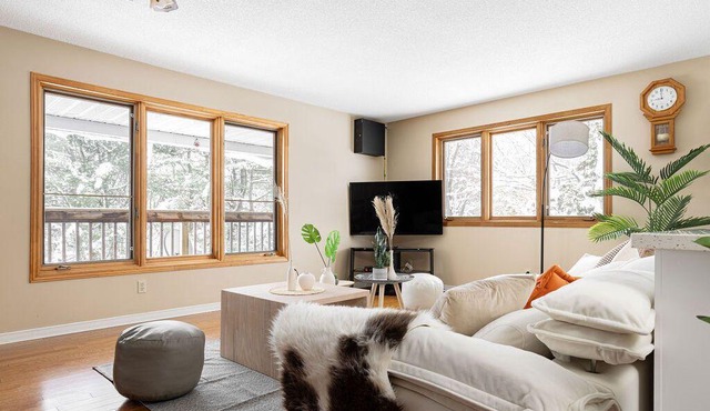 Cozy Creek Cottage | Private Water Access & Game room
