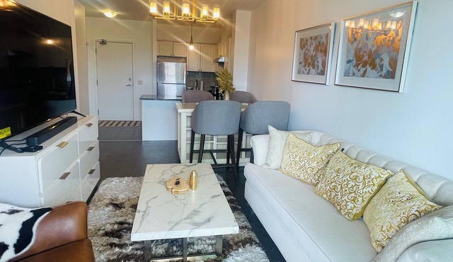 Cozy lovely 2Bedrooms and 2 bathrooms Condominium