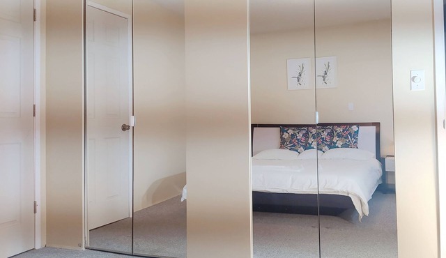 Cozy master bedroom with private bathroom & queen bed