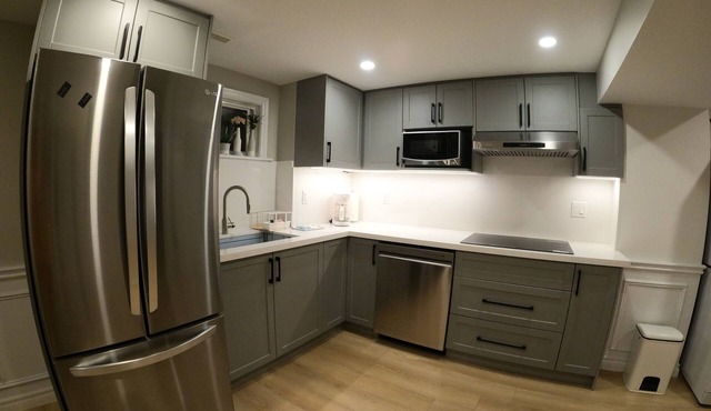 Cozy two-bedroom, two-bathroom walkout basement at Richmond Hill