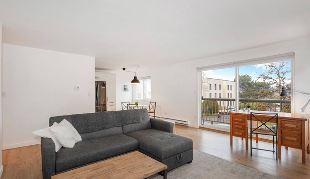 D6 - Amazing Updated One Bedroom In Mount Pleasant