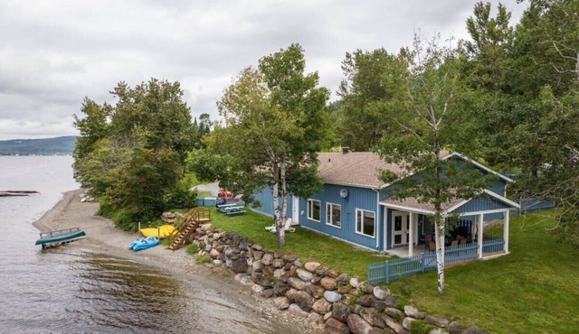 Domaine Bleu - Lakefront & Private Beach