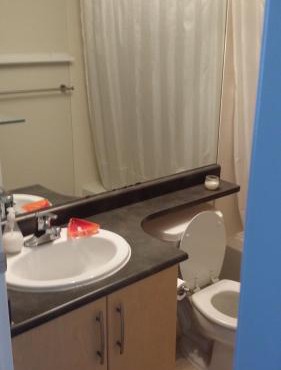 Downtown Vancouver Private Guest Room