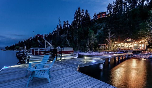 Eagle's Nest Lakefront Retreat on Paragon Estate
