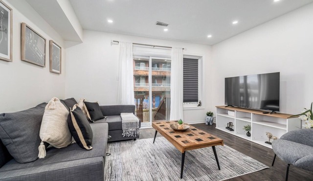 Elegant 2 Bedroom Townhome