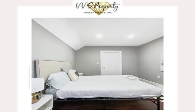 ♔ Elegant Contemporary Home ♔ Downtown Windsor