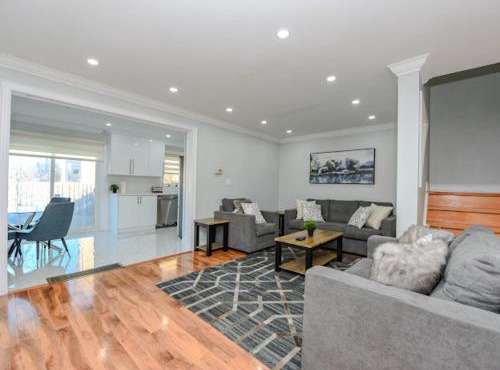 Elegant Home in Mississauga