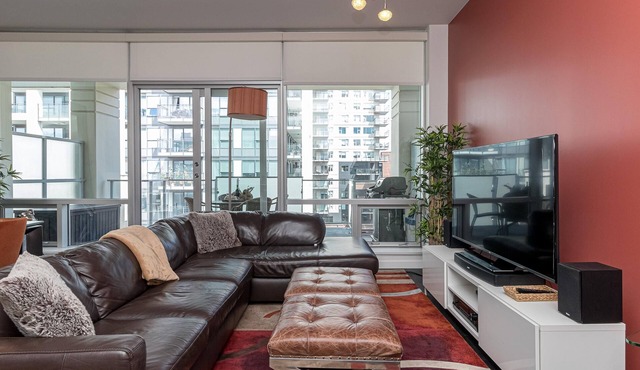 Elegant Retreat with Balcony & BBQ