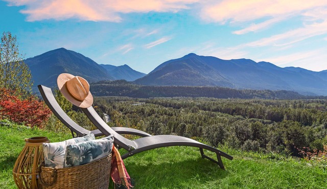 EmeraldRidge Retreat - Firepit | BBQ | AmazingView | 1G Fast WiFi |Pet-Friendly