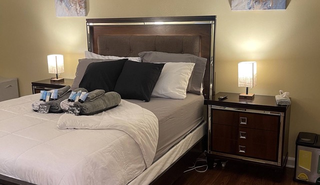 Enhanced 2bdrm next to hospitals great location