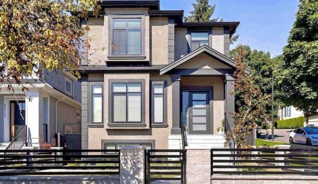 Entire House in Vancouver /Short Term Stays Alllowed