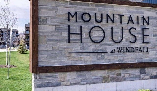 Escape to Blue Mountains