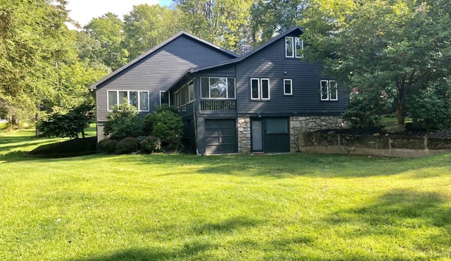 Exceptional 4bed/3bath Rancher Lake Wallenpaupack