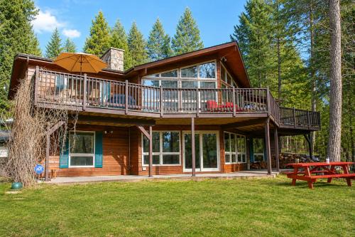 Falcon Cabin