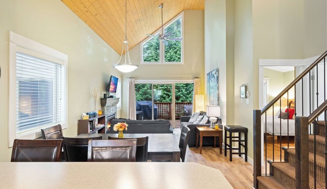 Falcon's Rest is a perfect spot to unwind. Special rates for long stay.