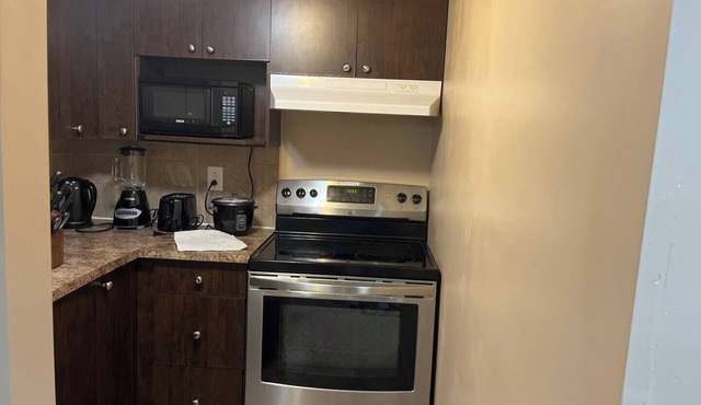 Family Friendly Basement Suite near to Spruce Meadows