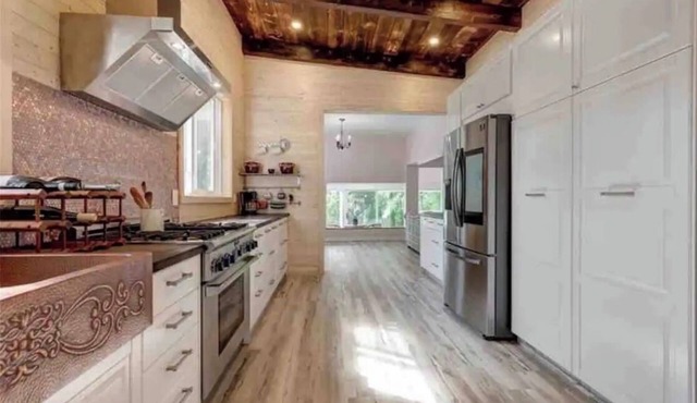 Family-Friendly Tranquil Trent Retreat