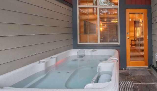 Fernie - Pinnacle Ridge Chalet 43-103