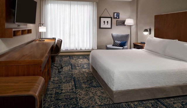 Four Points by Sheraton Hotel & Conference Centre Gatineau-Ottawa