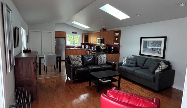 Fully furnished 1bedroom duplex in quiet residential area near beach