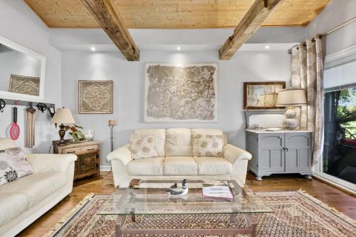 Gather-on-Trent, Your Private Waterfront Luxury Resort in Trent Hills